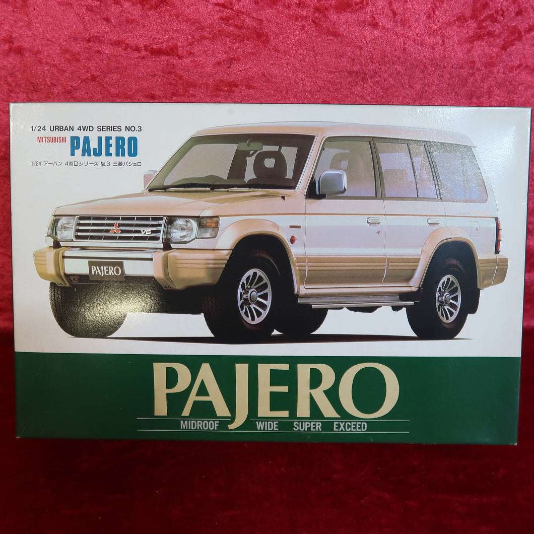 Mitsubishi Pajero 1/24