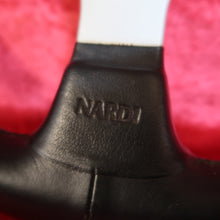 画像をギャラリービューアに読み込む, Nardi 350mm Steering Wheel
